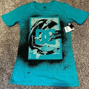 DC Women’s Sz M Top NWT